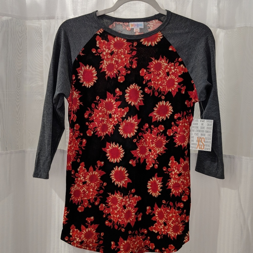 SALE buy2get1 FREE!Bnwt XS Randy sunflower pattern